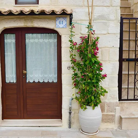 Bed & Breakfast La Gravina 3*